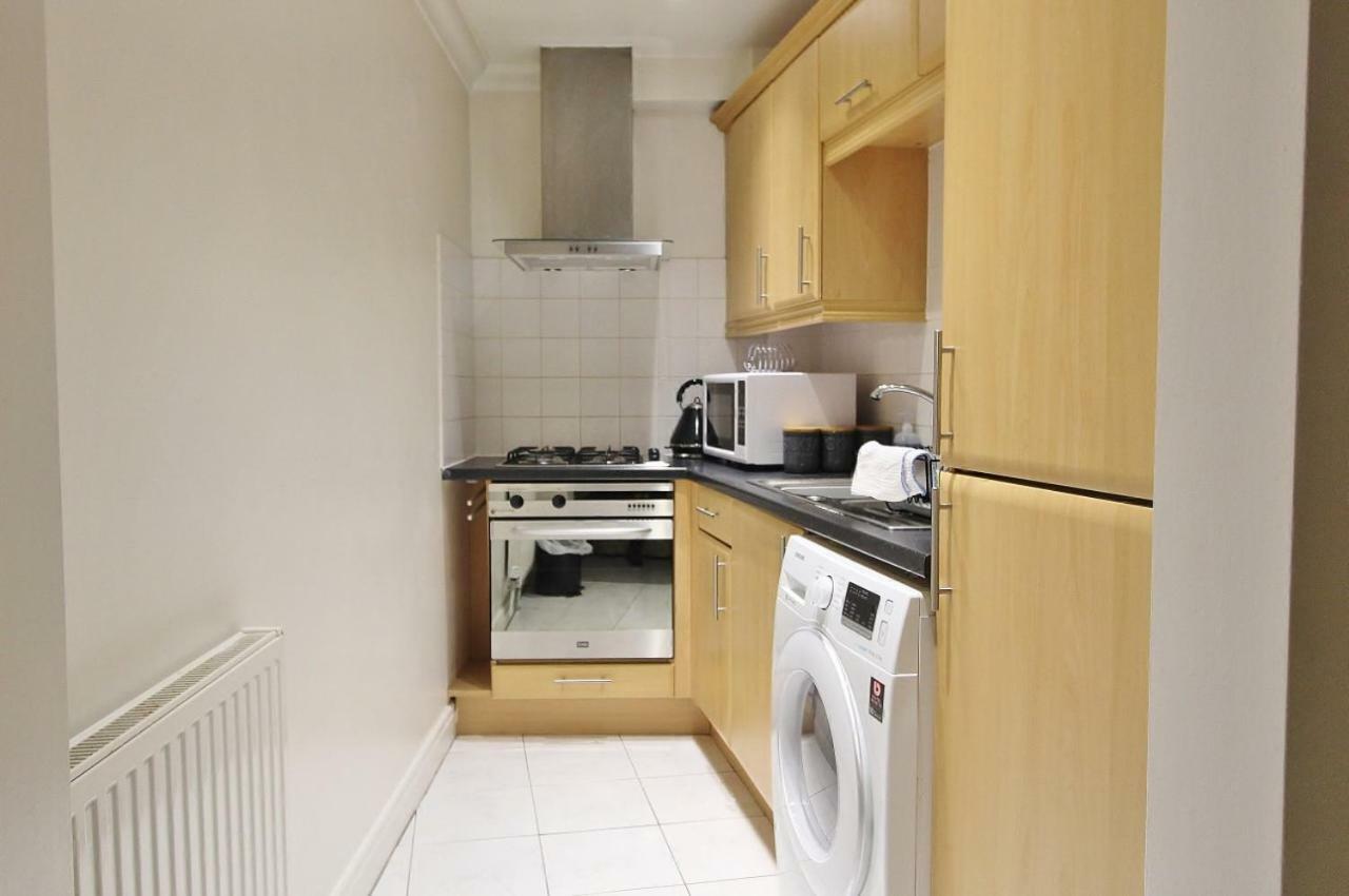 94A Flat 1Gladstone Road East Apartment Bournemouth Bagian luar foto