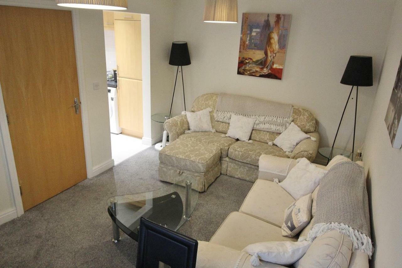 94A Flat 1Gladstone Road East Apartment Bournemouth Bagian luar foto
